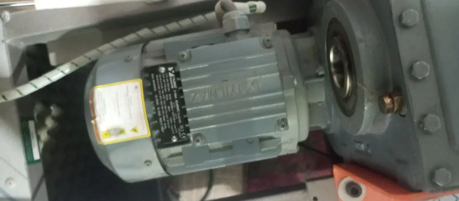 دستگاه روغنگیری|فروشگاه و مغازه|شیراز, شهرک مهدیه|دیوار