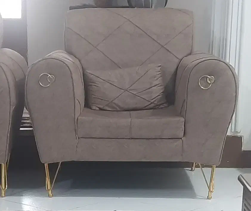 سرویس مبل ۷ نفره|مبلمان خانگی و میز عسلی|بوشهر, |دیوار