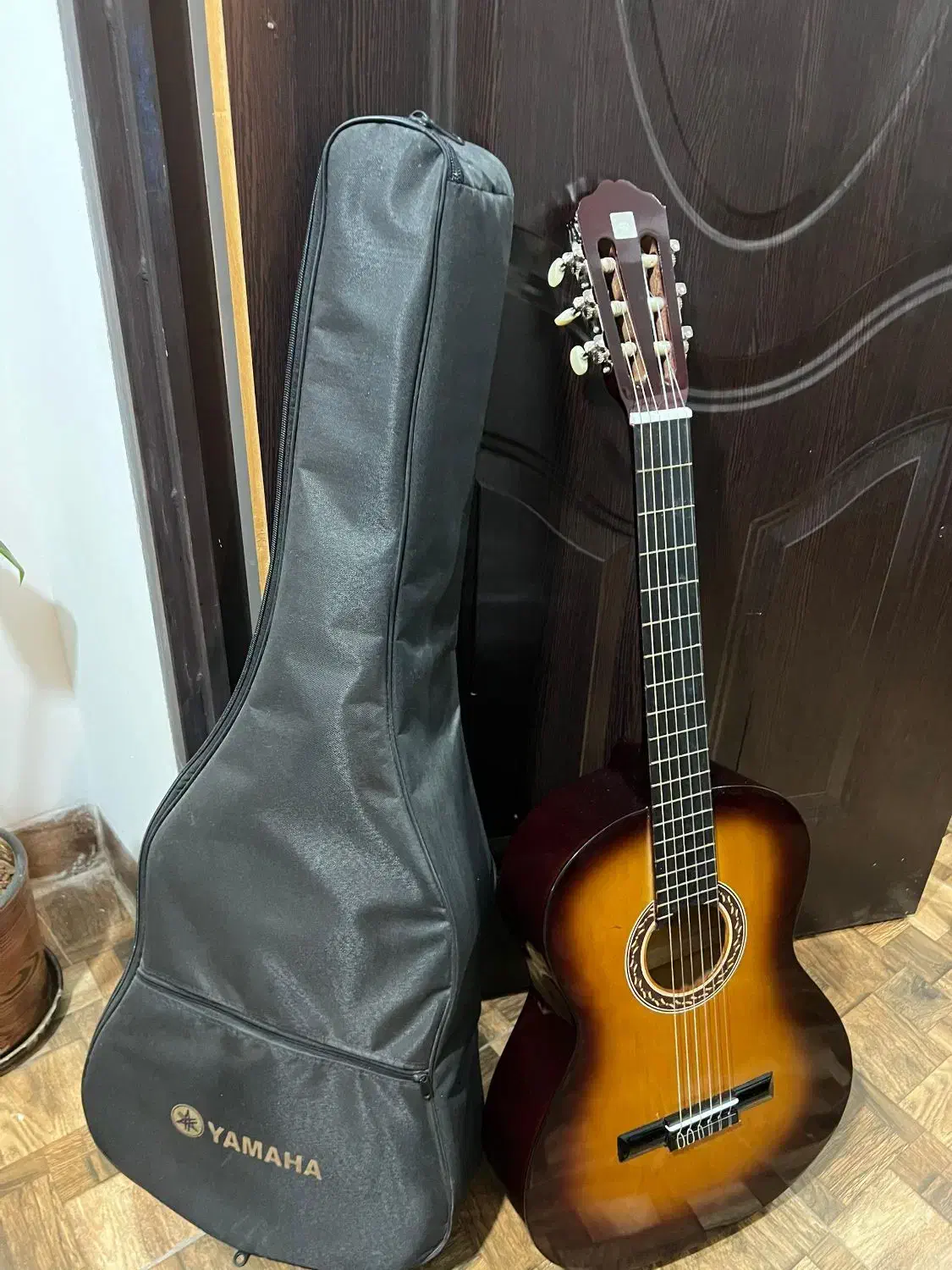 گیتار دیاموند|گیتار، بیس، امپلیفایر|مرودشت, پشت سایپا|دیوار