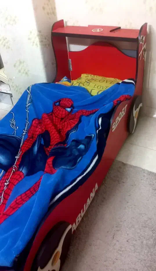 تختخواب یک نفره مدل مکویین|تخت و سرویس خواب|تهران, هرندی|دیوار