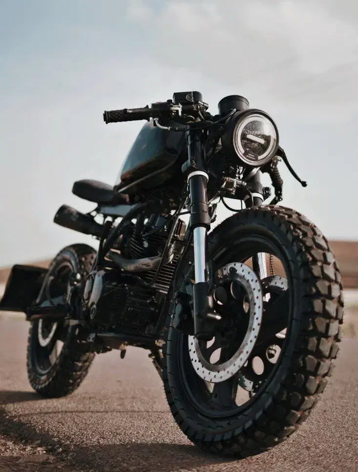 متورسیکلت پیشرو ۲۰۰ سی سی تقویل شده فول کاستوم|موتورسیکلت|اصفهان, آهنگران|دیوار