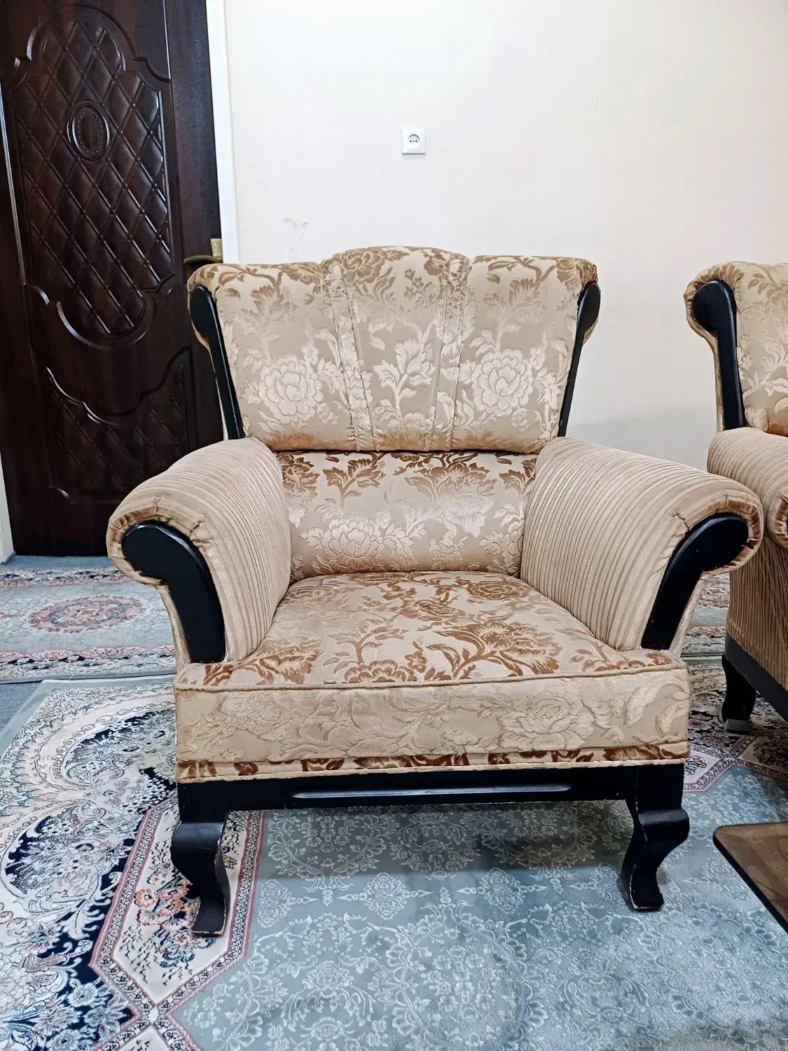 مبل ۷ نفره|مبلمان خانگی و میز عسلی|شیراز, شهرک مطهری|دیوار