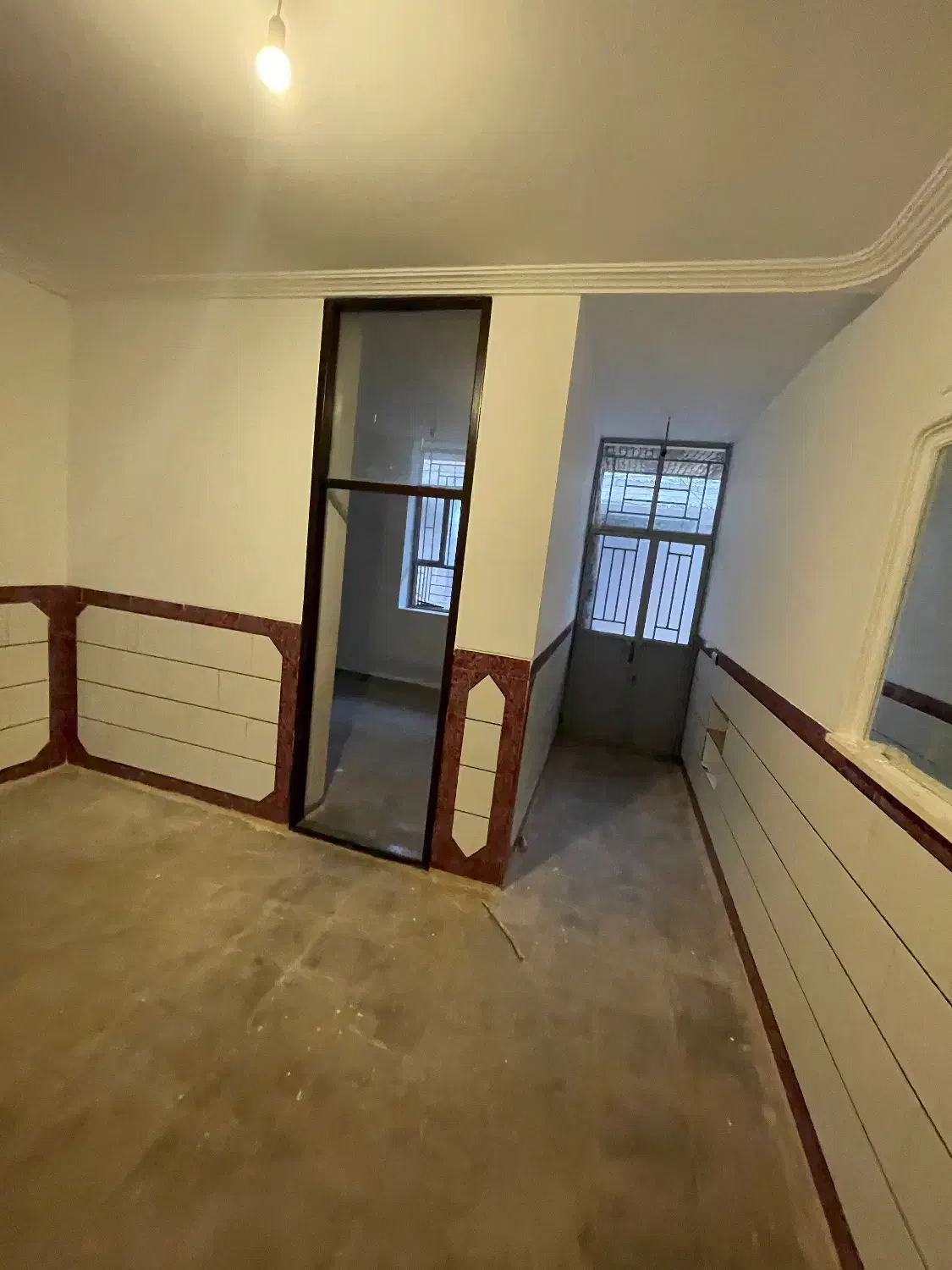 فروش خانه ویلایی کلنگی کهوروئیه بازسازی شده|فروش خانه و ویلا|جیرفت, |دیوار