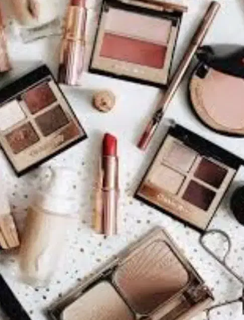 عرضه انواع لوازم آرایشی و بهداشتی از بندر چابهار|آرایشگاه و سالن‌های زیبایی|مشهد, گوهرشاد|دیوار