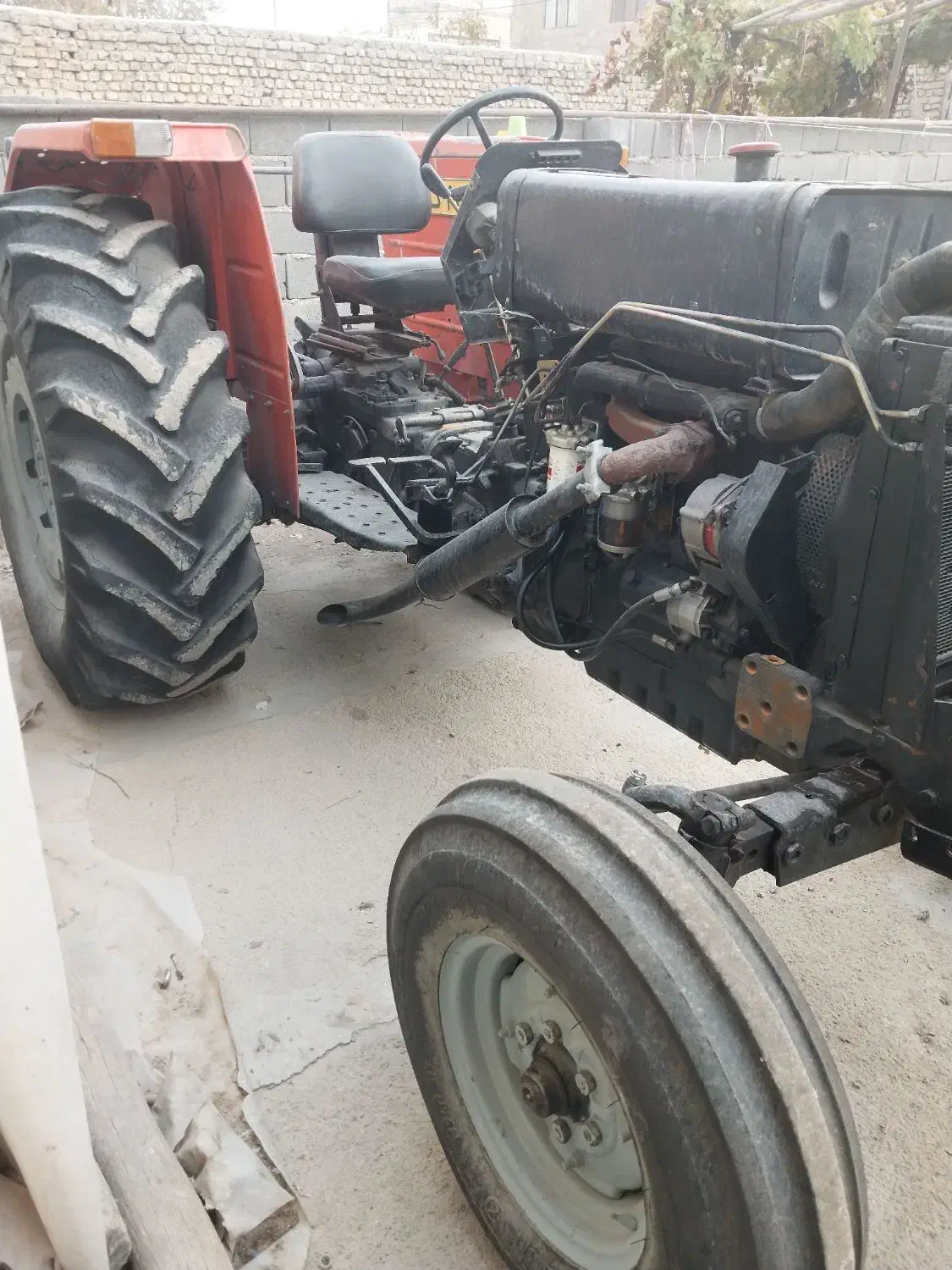 تراکتور فرگوسن ۲۸۵ سالم و ترو تمیز|خودرو سنگین|پیشوا, |دیوار