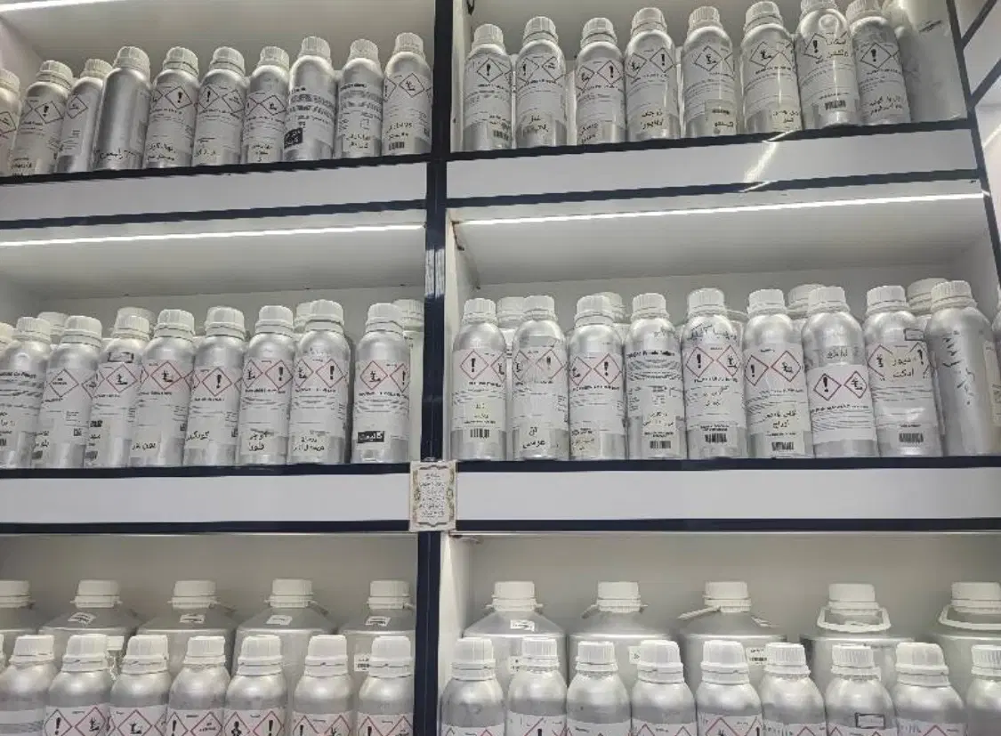 عطر و ادکلن و اسانس به صورت تک و عمده|آرایشی، بهداشتی، درمانی|تهران, پامنار|دیوار