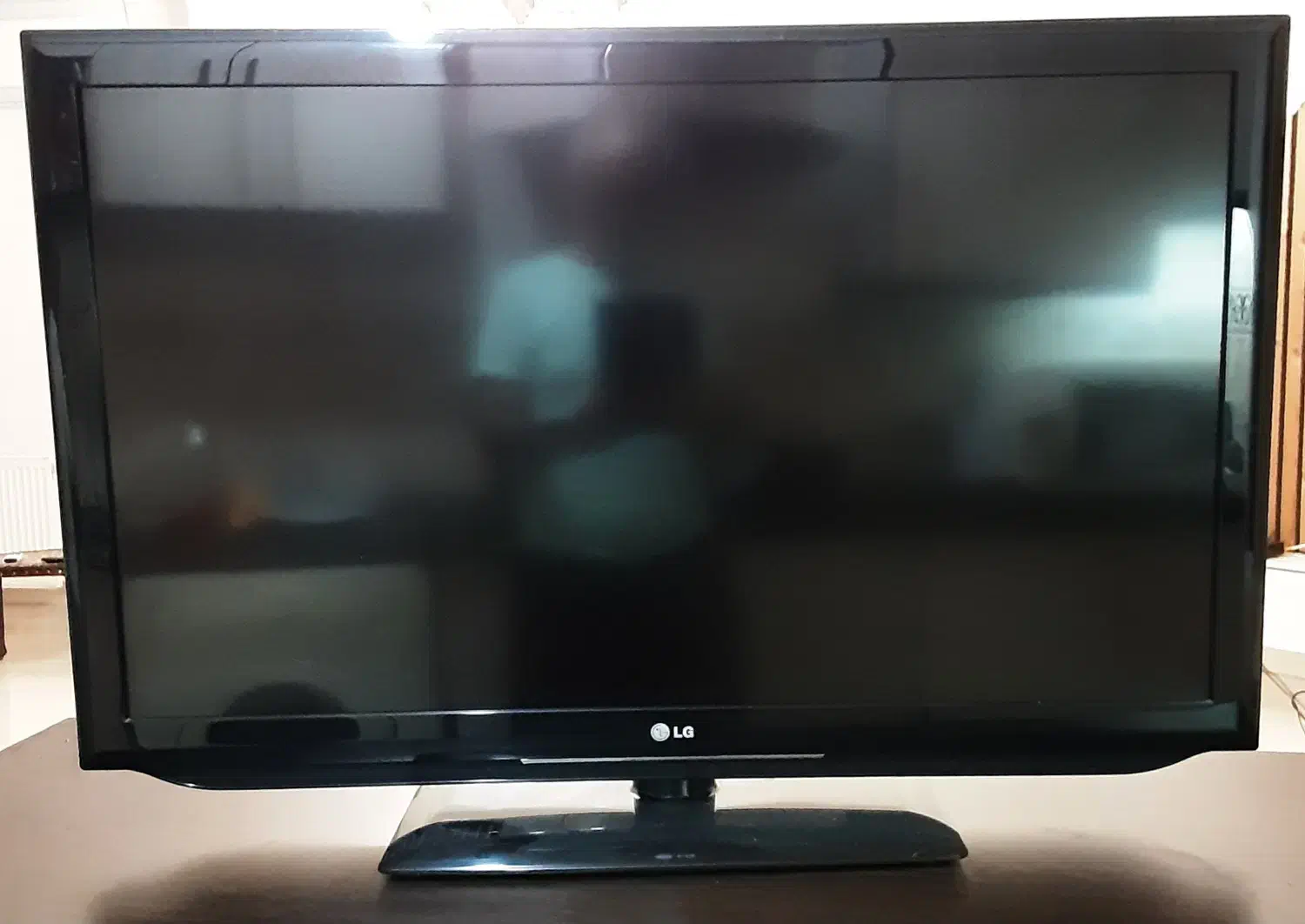 تلویزیون ۴۲ اینچ ال جی کره ای اصل|تلویزیون و پروژکتور|مشکین‌دشت, |دیوار
