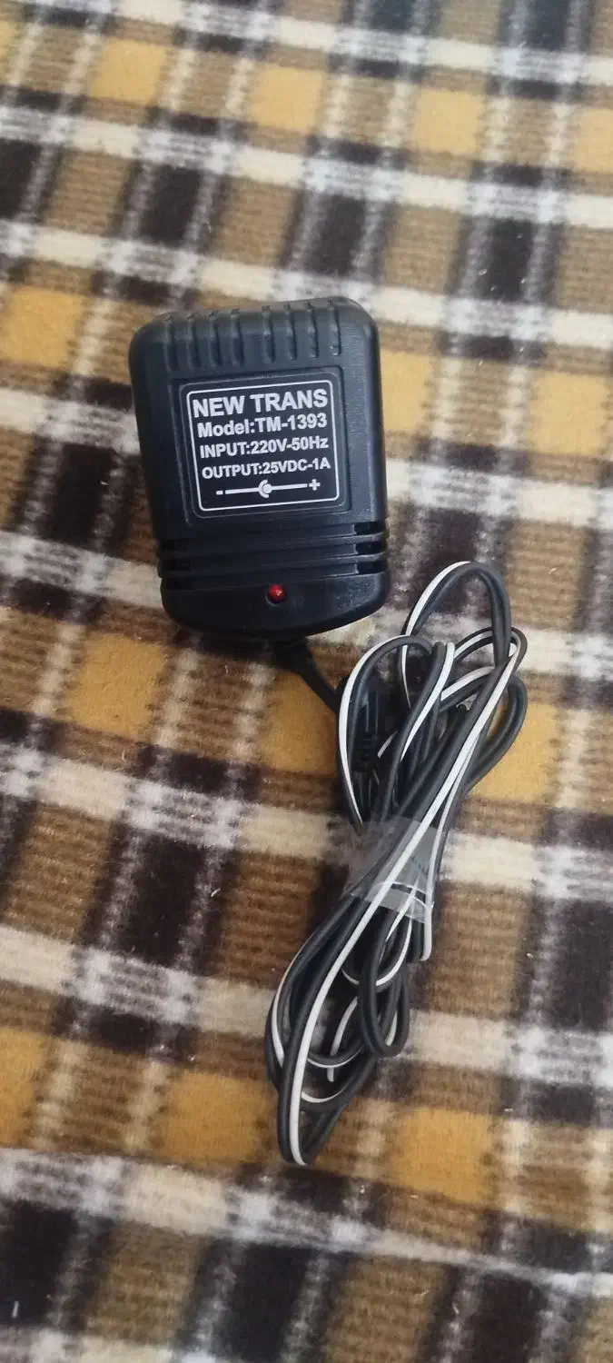 آدابتور 25V|قطعات و لوازم جانبی رایانه|فردیس, خیام شرقی|دیوار