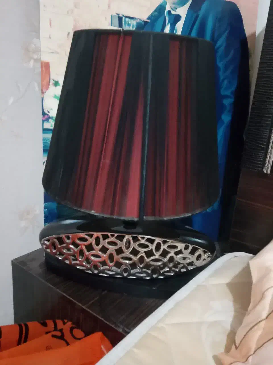 تخت خواب همراه میزاینه و آباژور|تخت و سرویس خواب|نیشابور, دارایی|دیوار