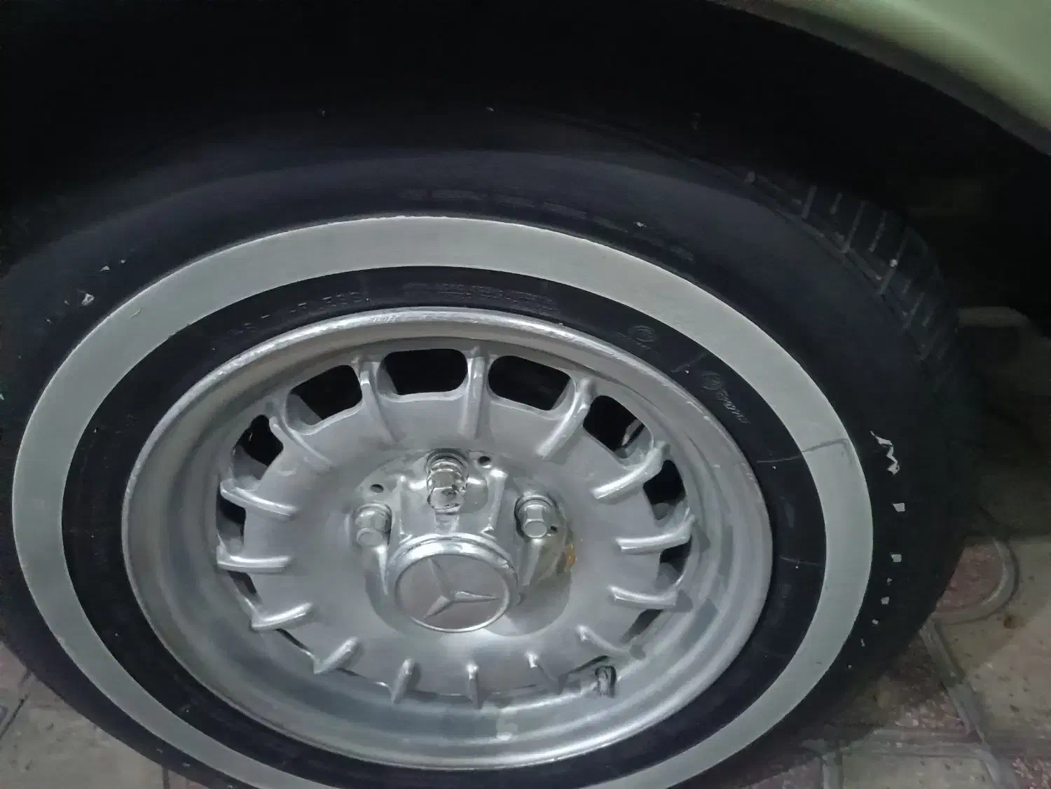 فروش خودرو بنز ۲۳۰ رنگ سبز روغنی مدل۱۹۷۷|خودرو کلاسیک|شیراز, زرگری|دیوار