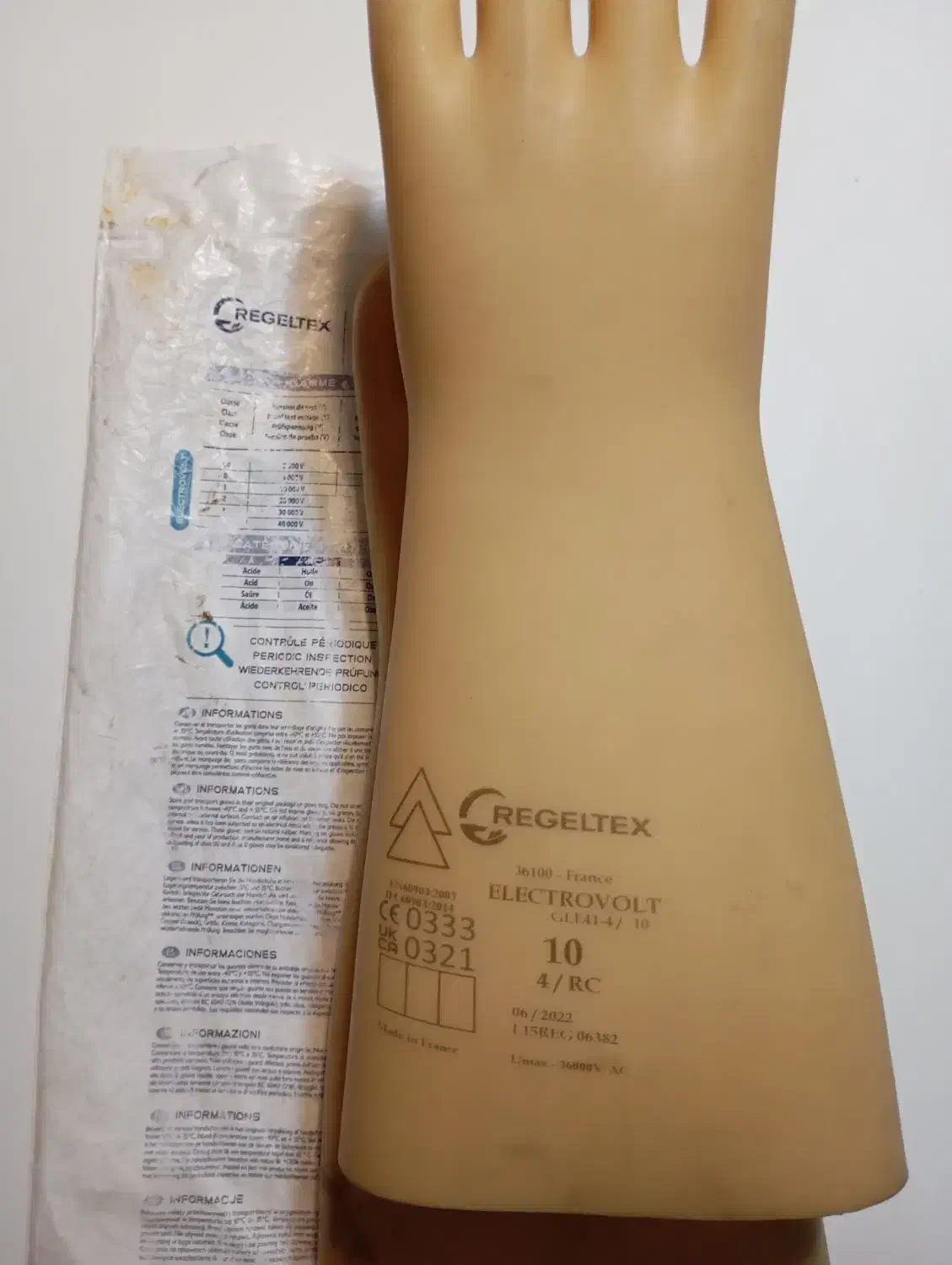 دستکش عایق برق رجلتکس|مصالح و تجهیزات ساختمان|تهران, چهارصد دستگاه|دیوار