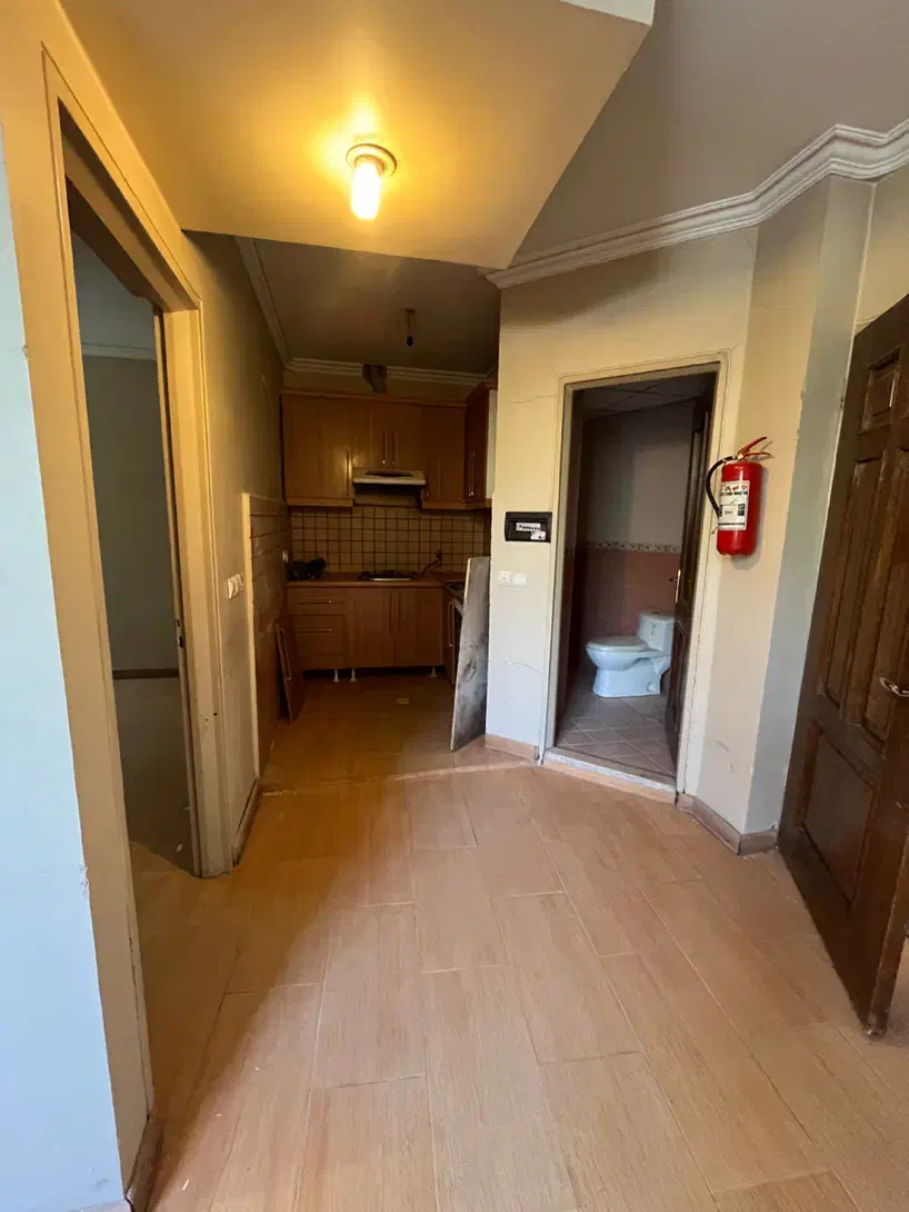 دفتر کار ۵۰ متری بر نشاط|اجارهٔ دفتر کار، اتاق اداری، مطب|اصفهان, خواجو|دیوار