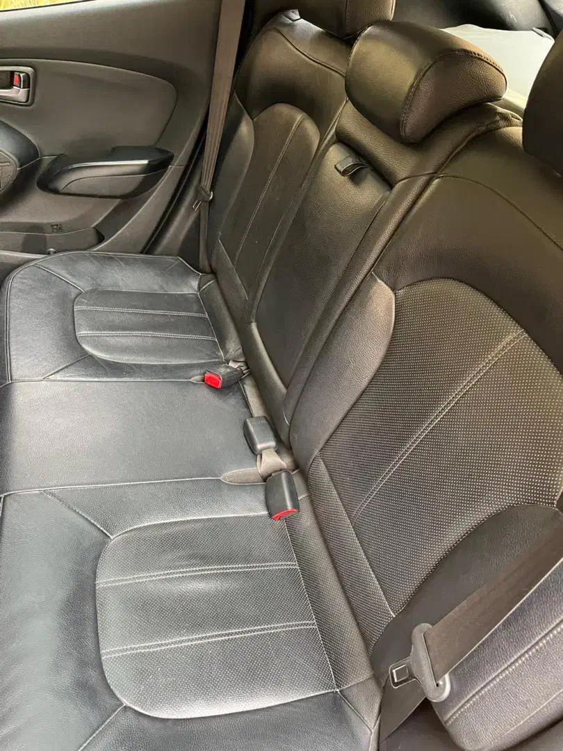 توسان ۲۰۱۴|خودرو سواری و وانت|آباده, |دیوار