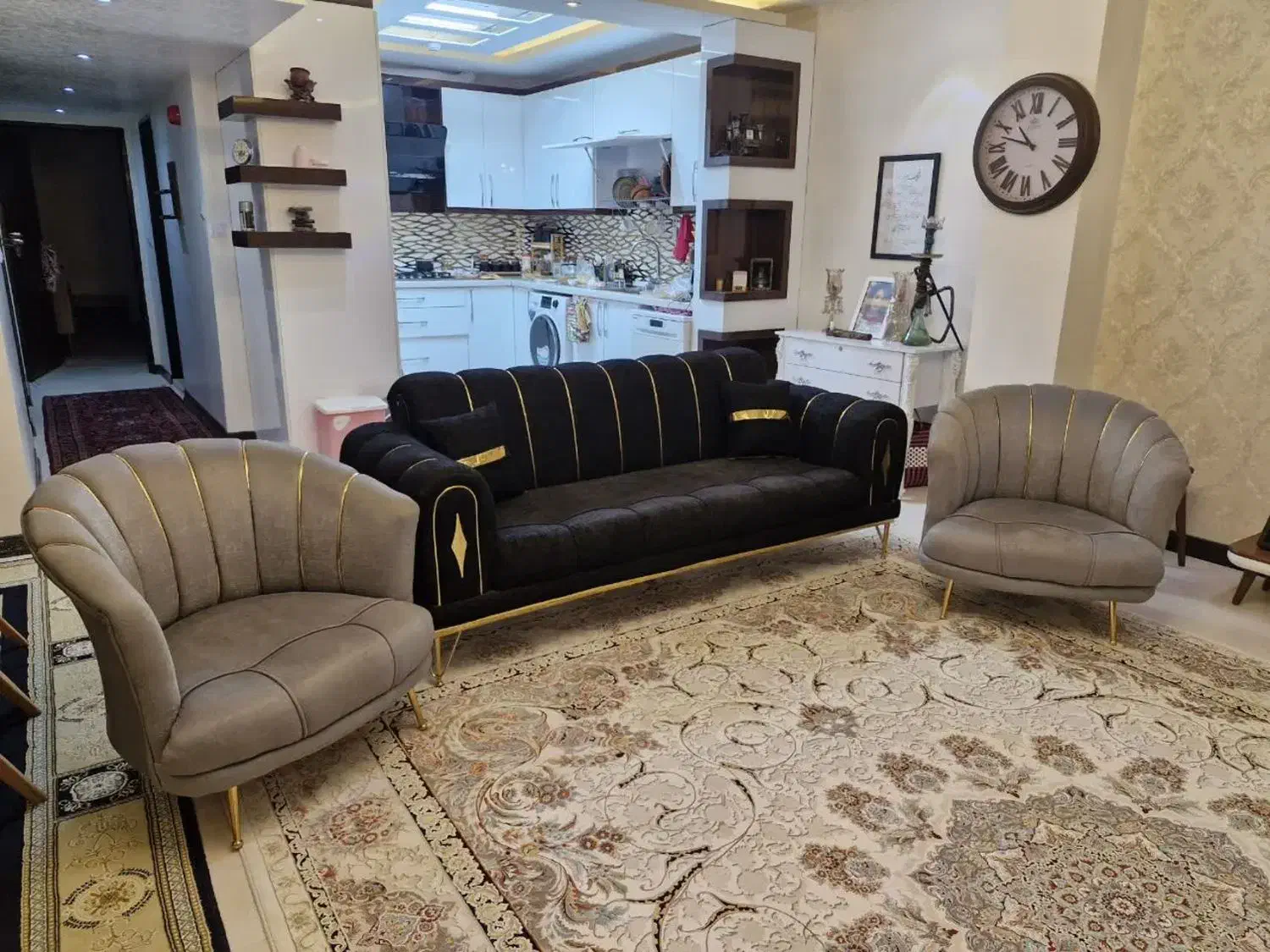 مبلمان|مبلمان خانگی و میز عسلی|شاهین‌شهر, دهخدا|دیوار