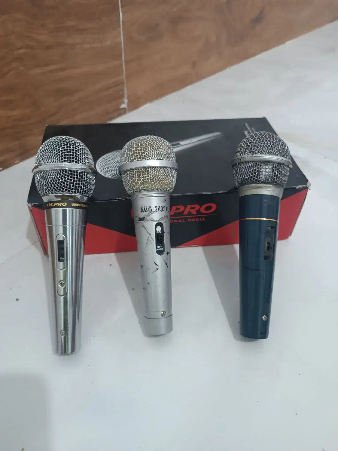 میکروفن Mpro و DYnamicو AT|صوتی و تصویری|فسا, |دیوار