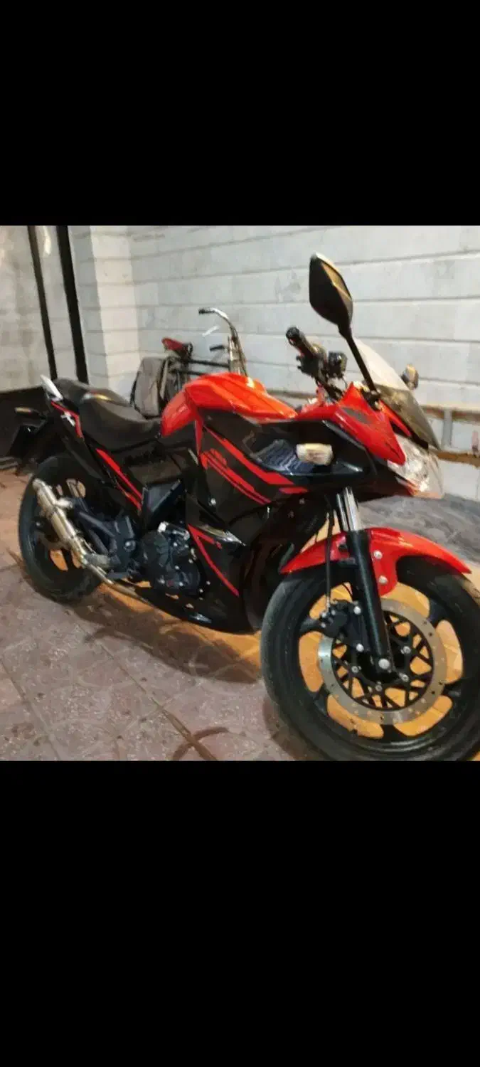 مگلی ۲۰۰|موتورسیکلت|اراک, |دیوار