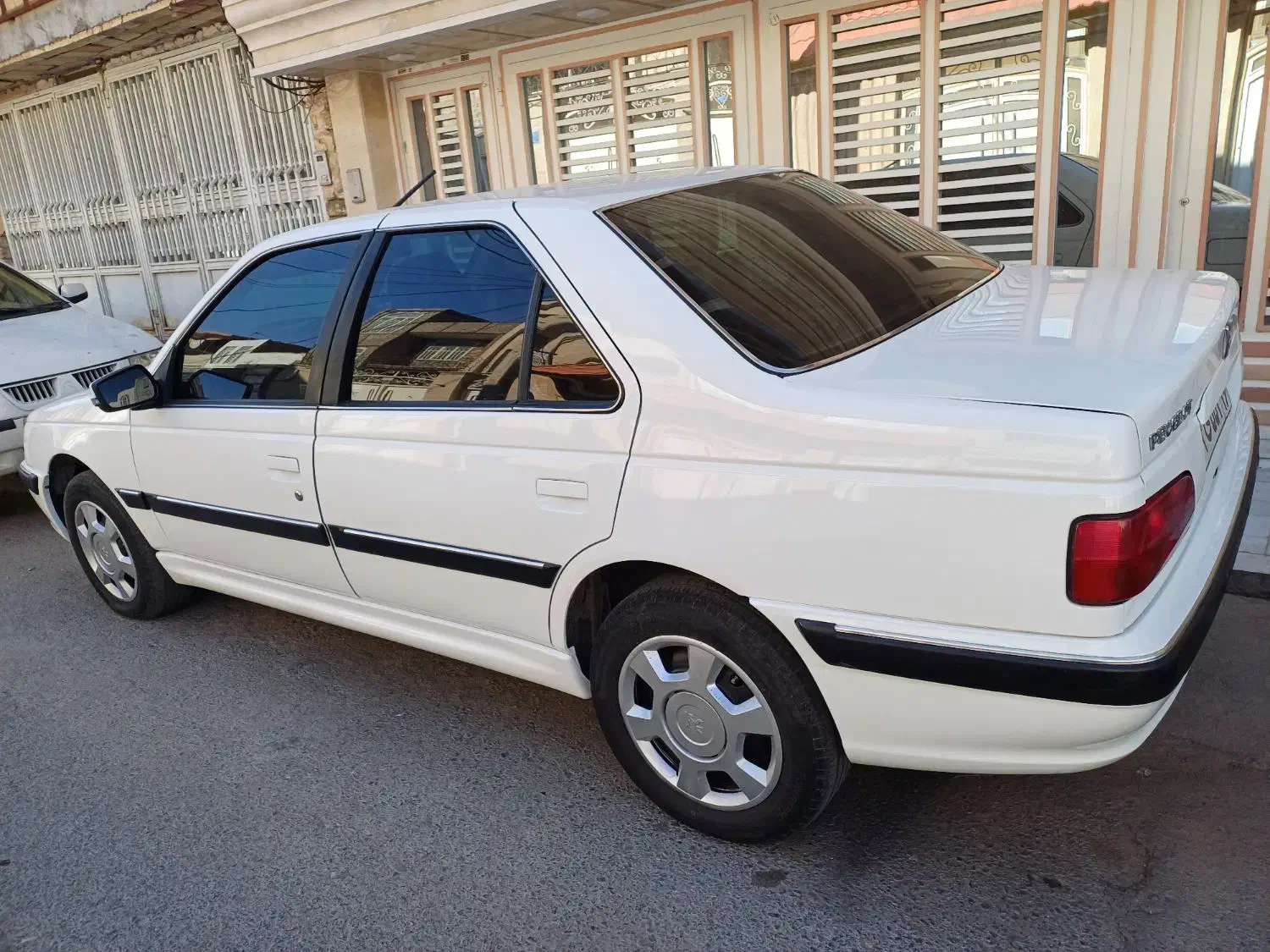 پژو پارس پرشیا ۴۰۱|خودرو سواری و وانت|قم, شهرک مهدیه (مدرس)|دیوار