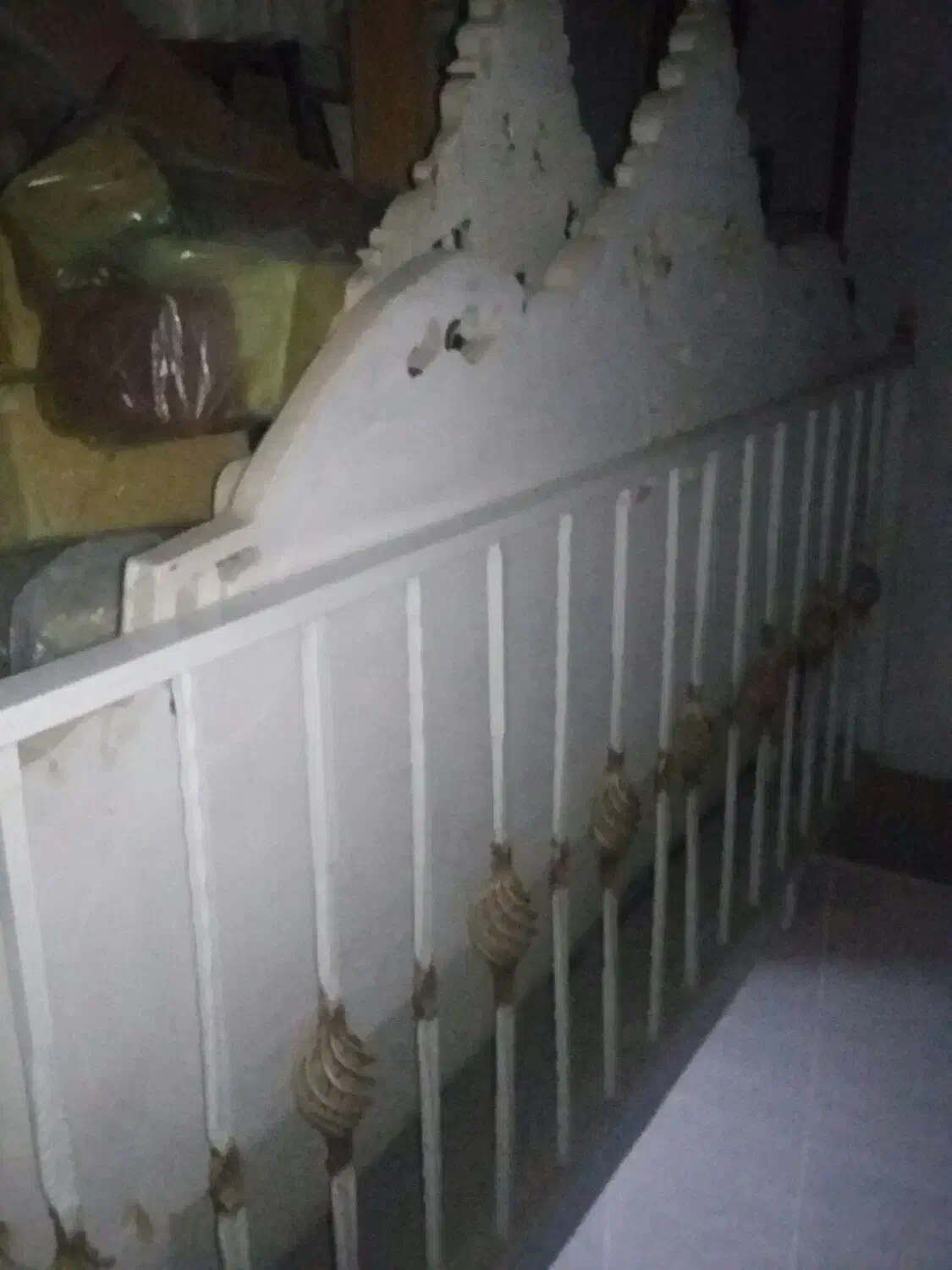 فروش وسایل چوبی|تخت و سرویس خواب|اصفهان, قلعه طبره|دیوار