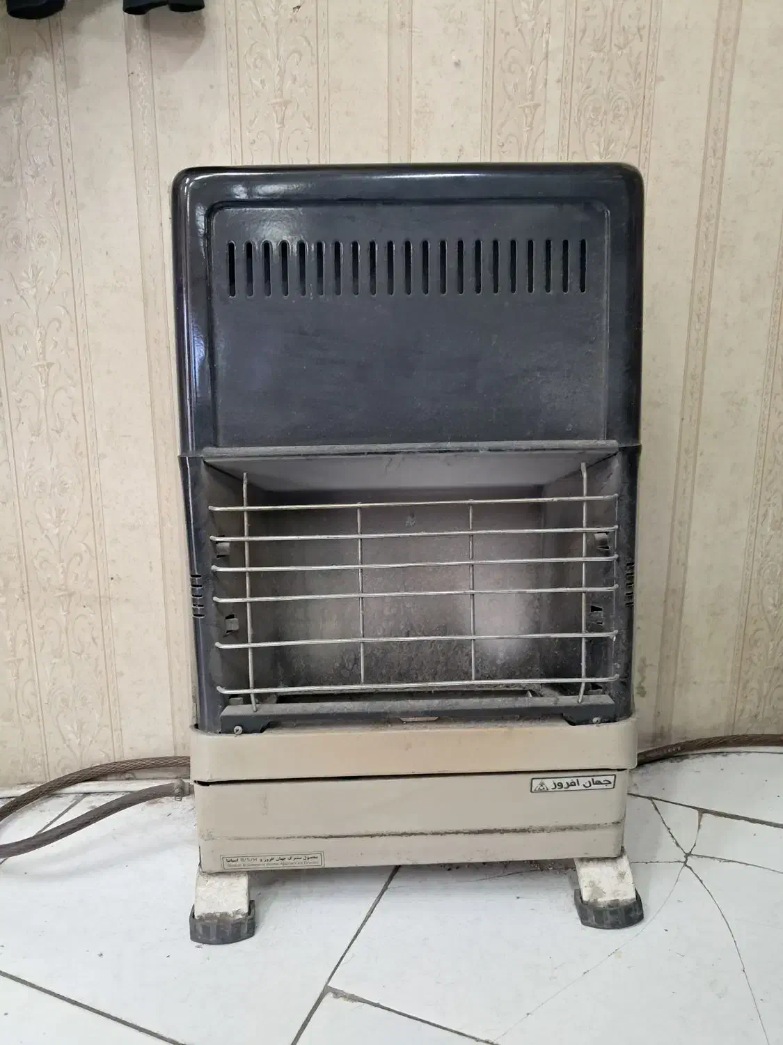 تمامی لوازم با قیمت خیلی کم به فروش میرسد|حراج|مشهد, شهید هاشمی نژاد|دیوار