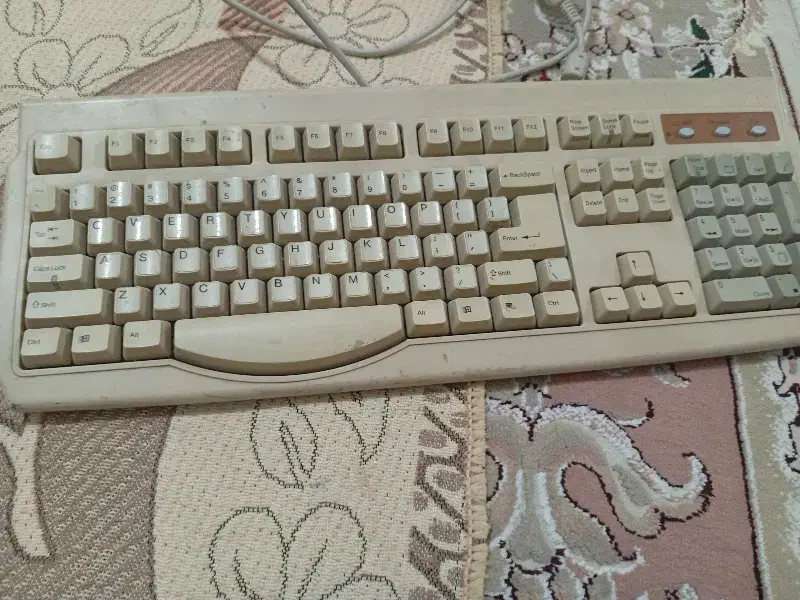 کیبورد نو|قطعات و لوازم جانبی رایانه|فردیس, شهرک راه آهن|دیوار