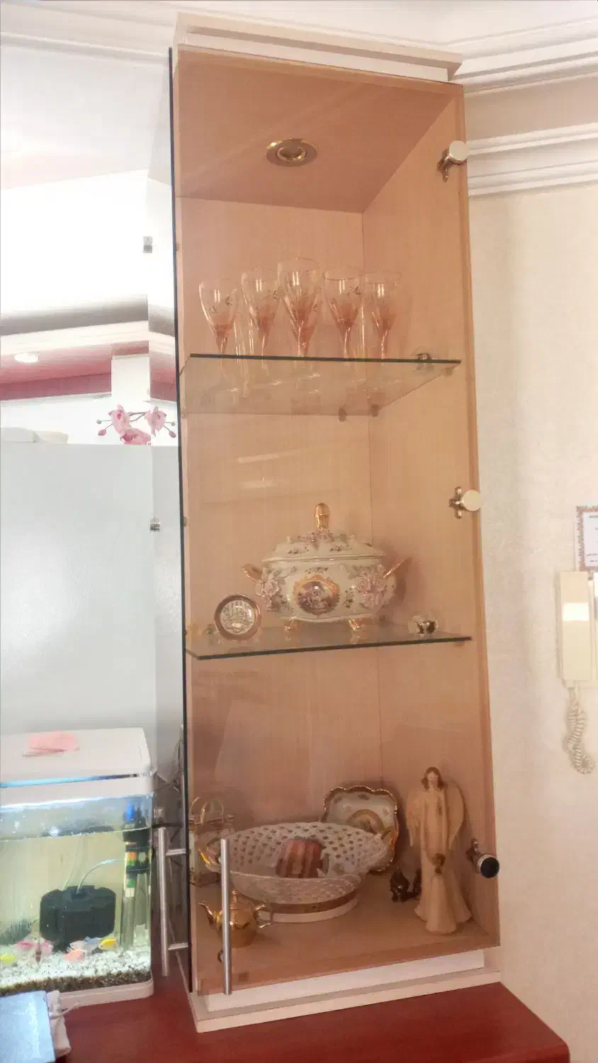 بوفه شیک و تمییز|بوفه، ویترین، کنسول|رشت, نامجو|دیوار