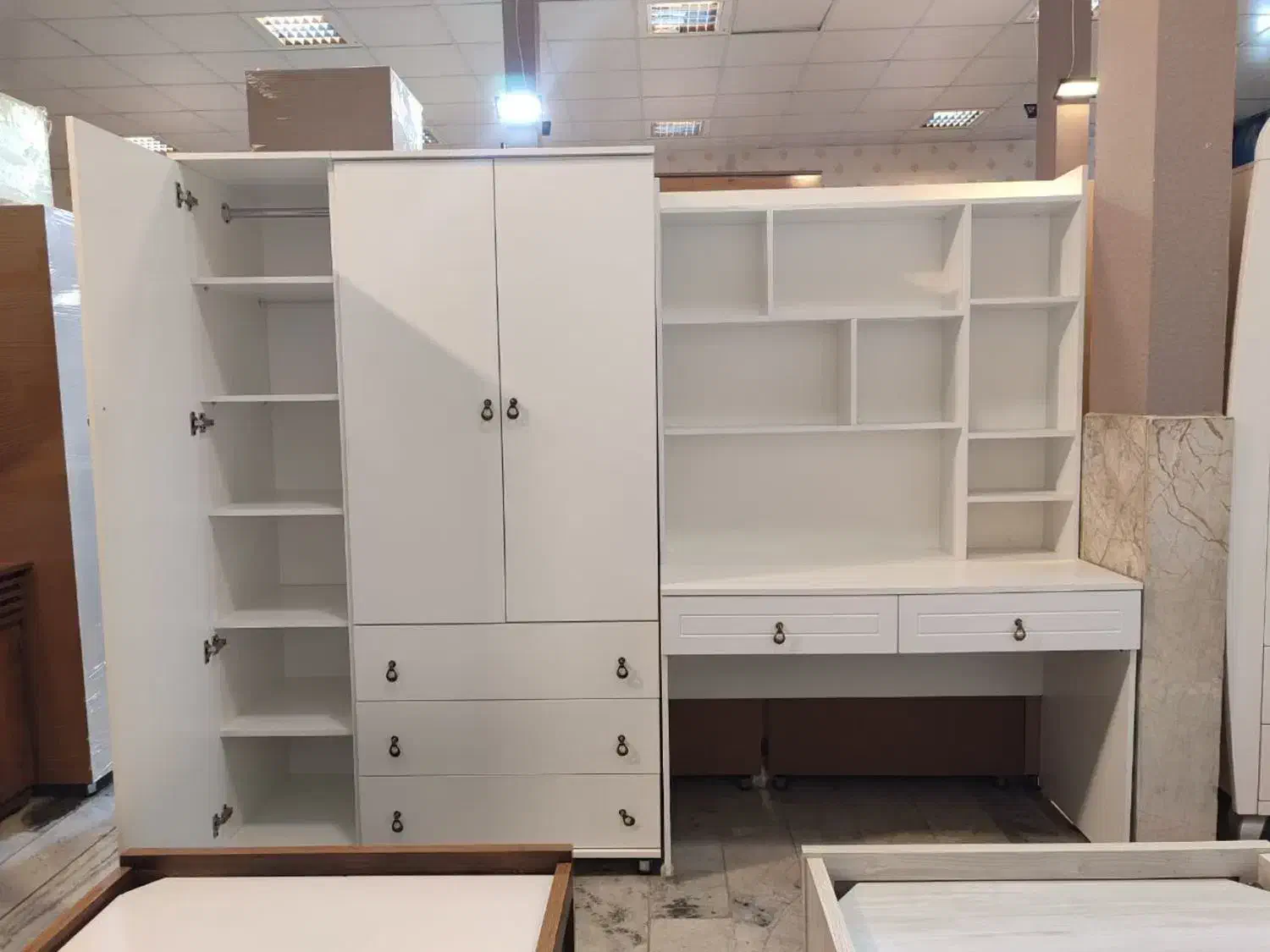 کتابخانه کمدلباس دار شلف کمد لباس قفسه دیباری|کتابخانه، شلف، قفسه‌های دیواری|مشهد, نکاح|دیوار