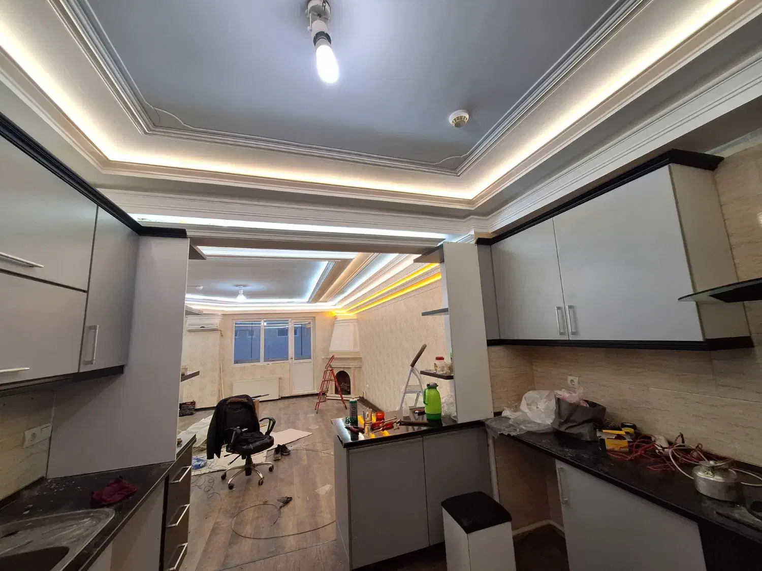 سیم کشی ساختمان وصنعتی|خدمات پیشه و مهارت|تبریز, |دیوار