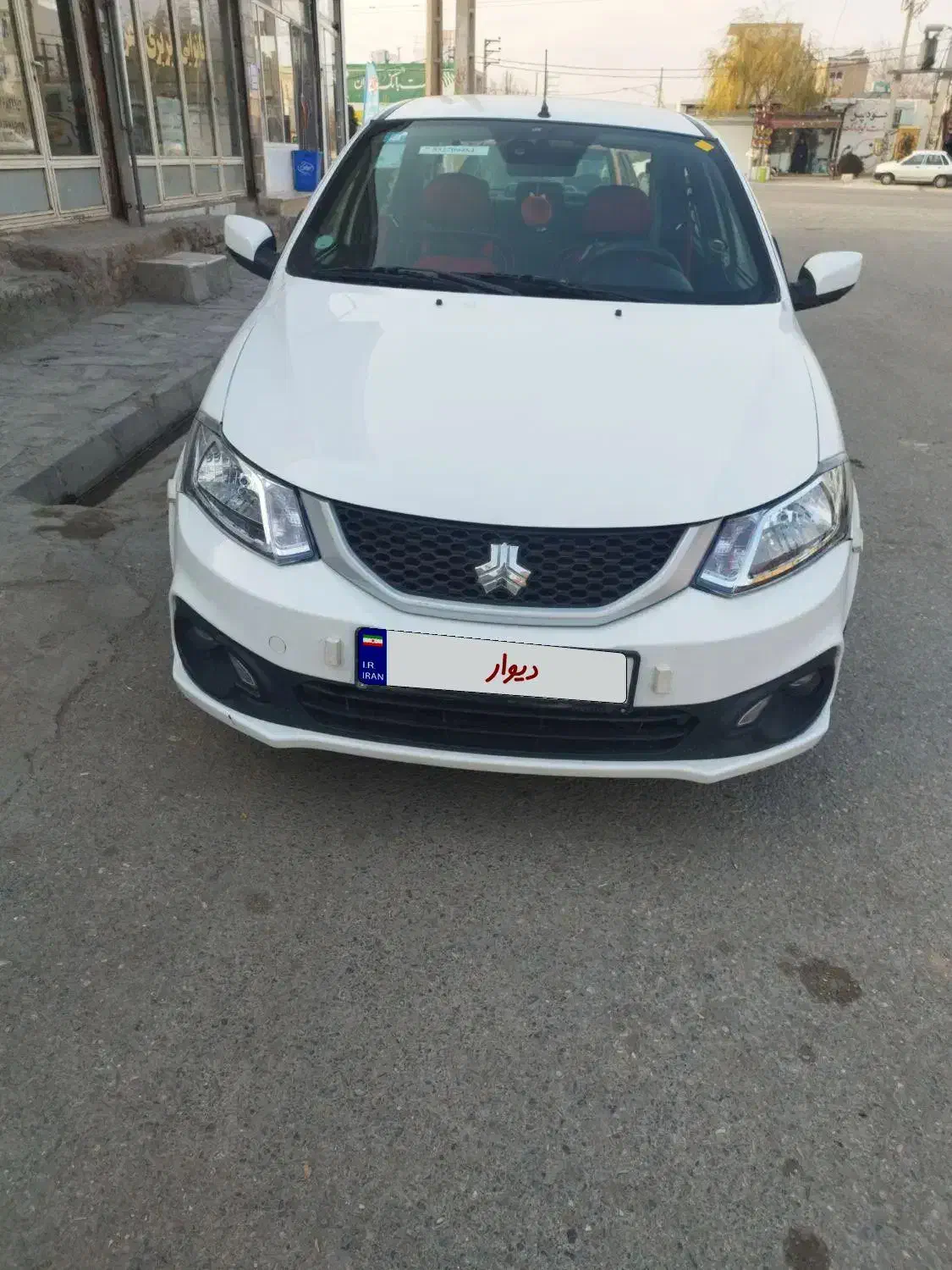 ساینا 1402 چهل تا کار|خودرو سواری و وانت|تاکستان, |دیوار