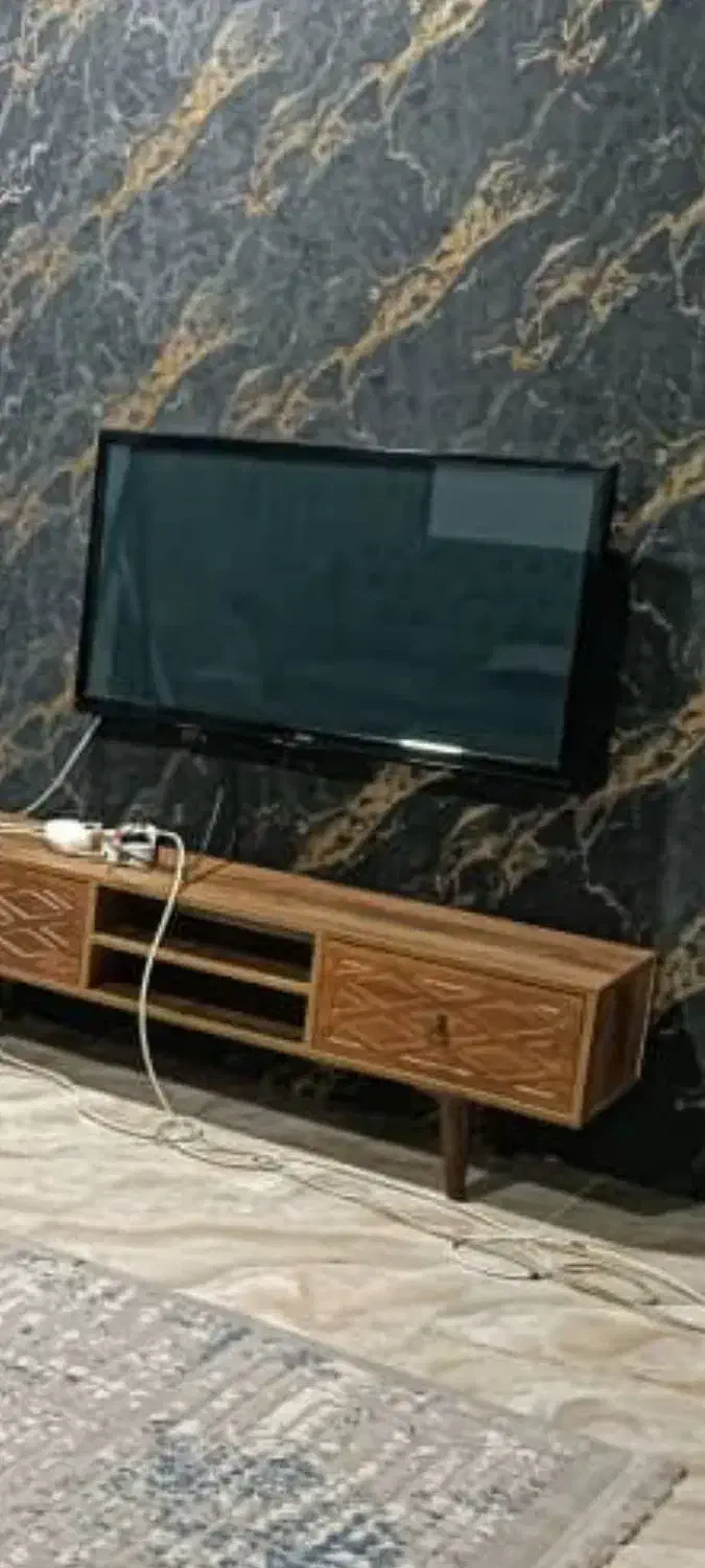 تلویزیون 42اینچ lg|تلویزیون و پروژکتور|بندر انزلی, اطبا|دیوار
