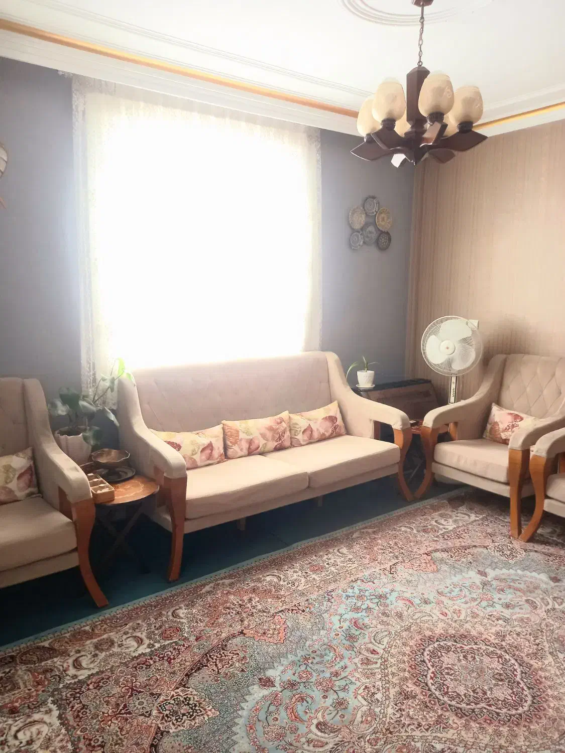 آذربایجان جنب مترو نواب ۴۳ متر سالن آفتابگیر دونبش|فروش آپارتمان|تهران, سلسبیل شمالی|دیوار