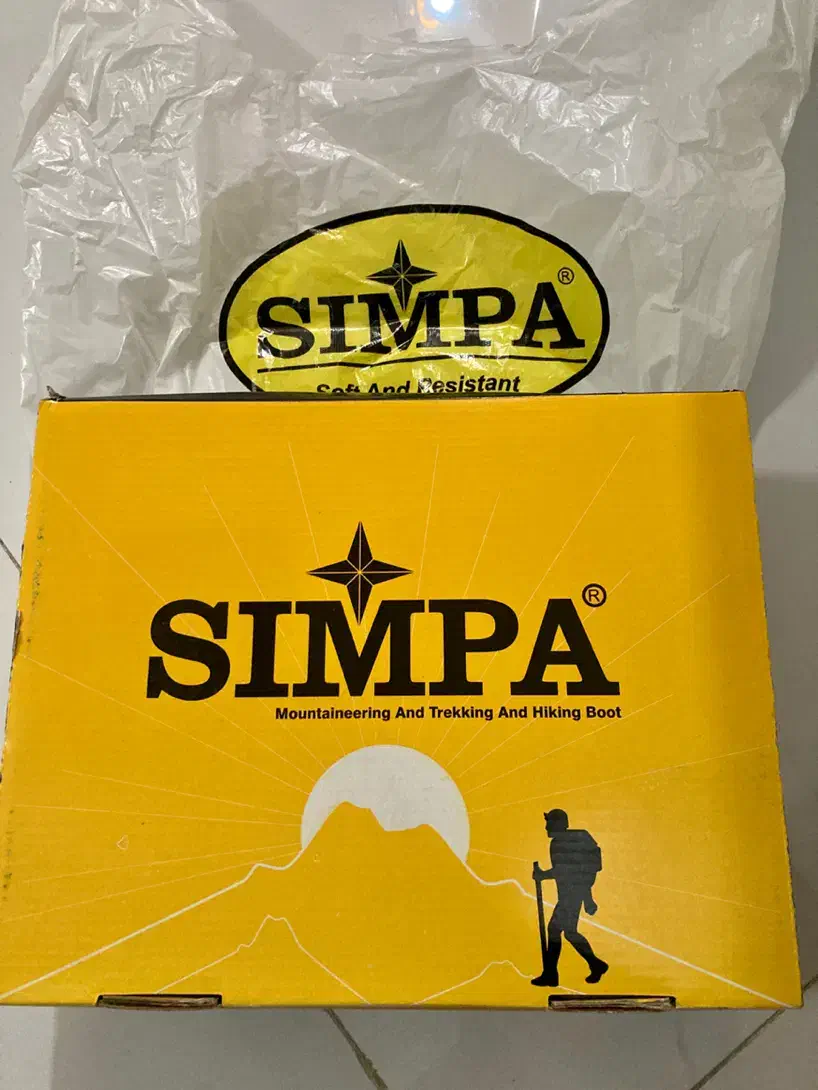 کفش کوهنوردی سیمپا|کوهنوردی و کمپینگ|گرگان, |دیوار