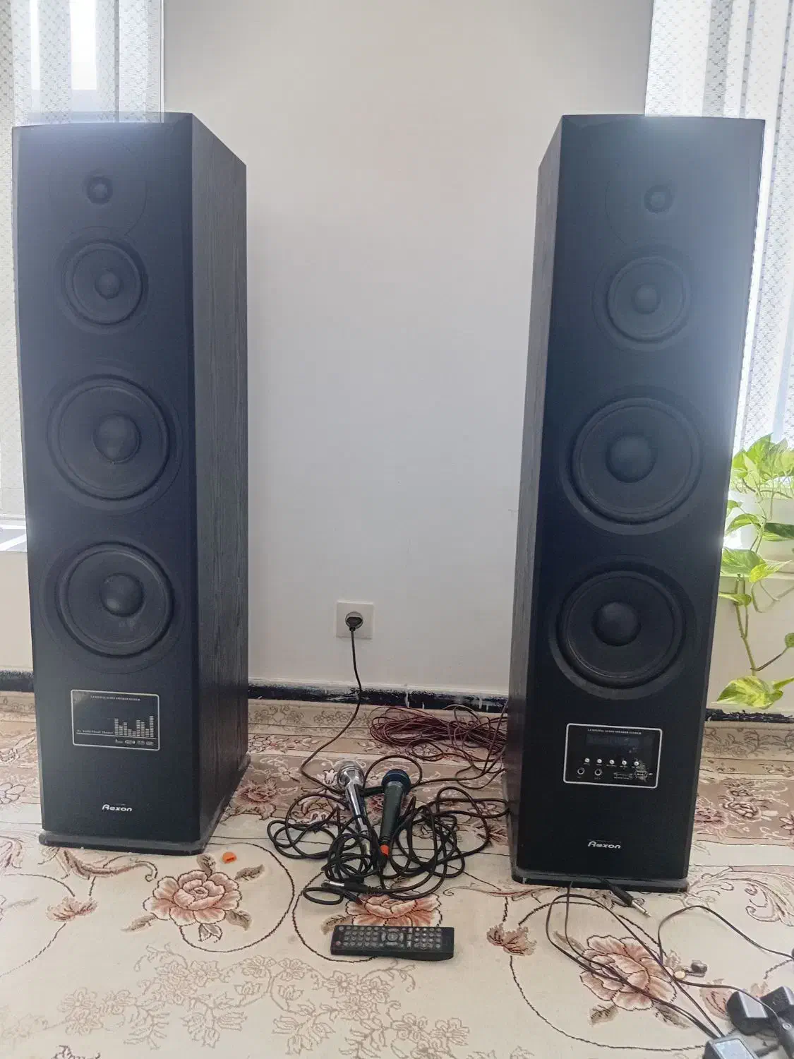 اسپیکر دو قلو|سیستم صوتی خانگی|اصفهان, قائمیه|دیوار