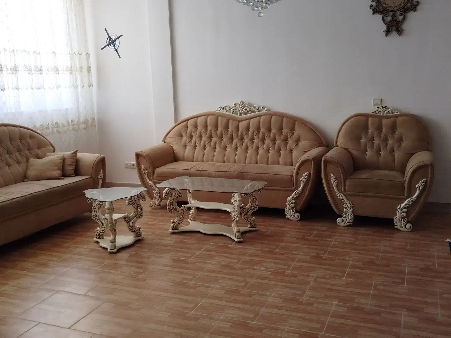 مبلمان|مبلمان خانگی و میز عسلی|صوفیان, |دیوار