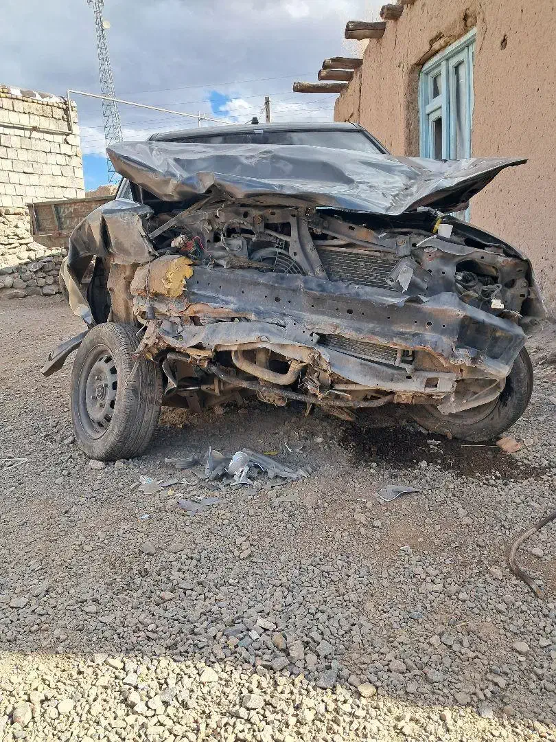 پراید۱۳۲تصادفیقیمت۸۰۰۰۰۰۰۰تخفیفجزعیپایمعامله|خودرو سواری و وانت|خوی, |دیوار