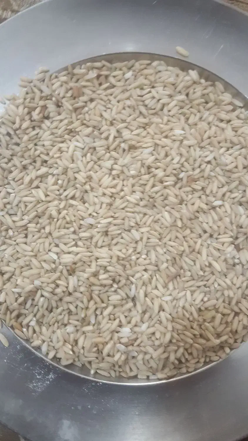 برنج عنبر بو قهوه ای ( سبوس دار )|خوردنی و آشامیدنی|بندر ماهشهر, |دیوار