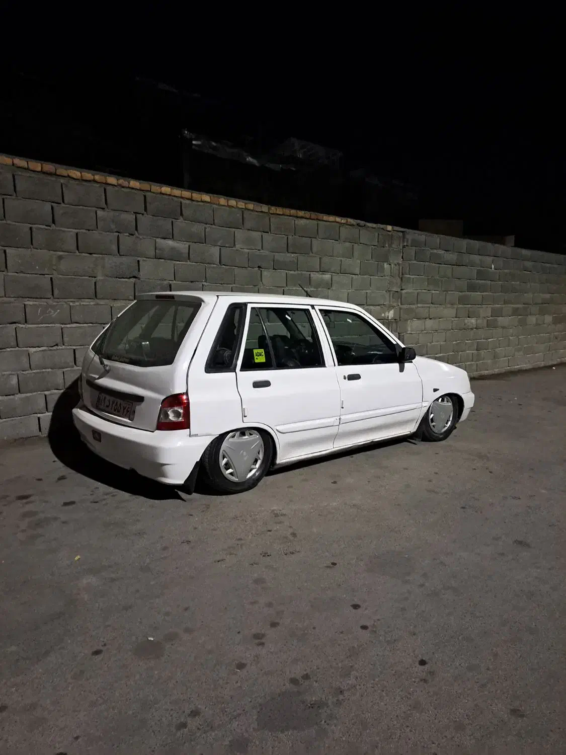 ۱۱۱ مدل ۹۴ در حد|خودرو سواری و وانت|بجنورد, |دیوار