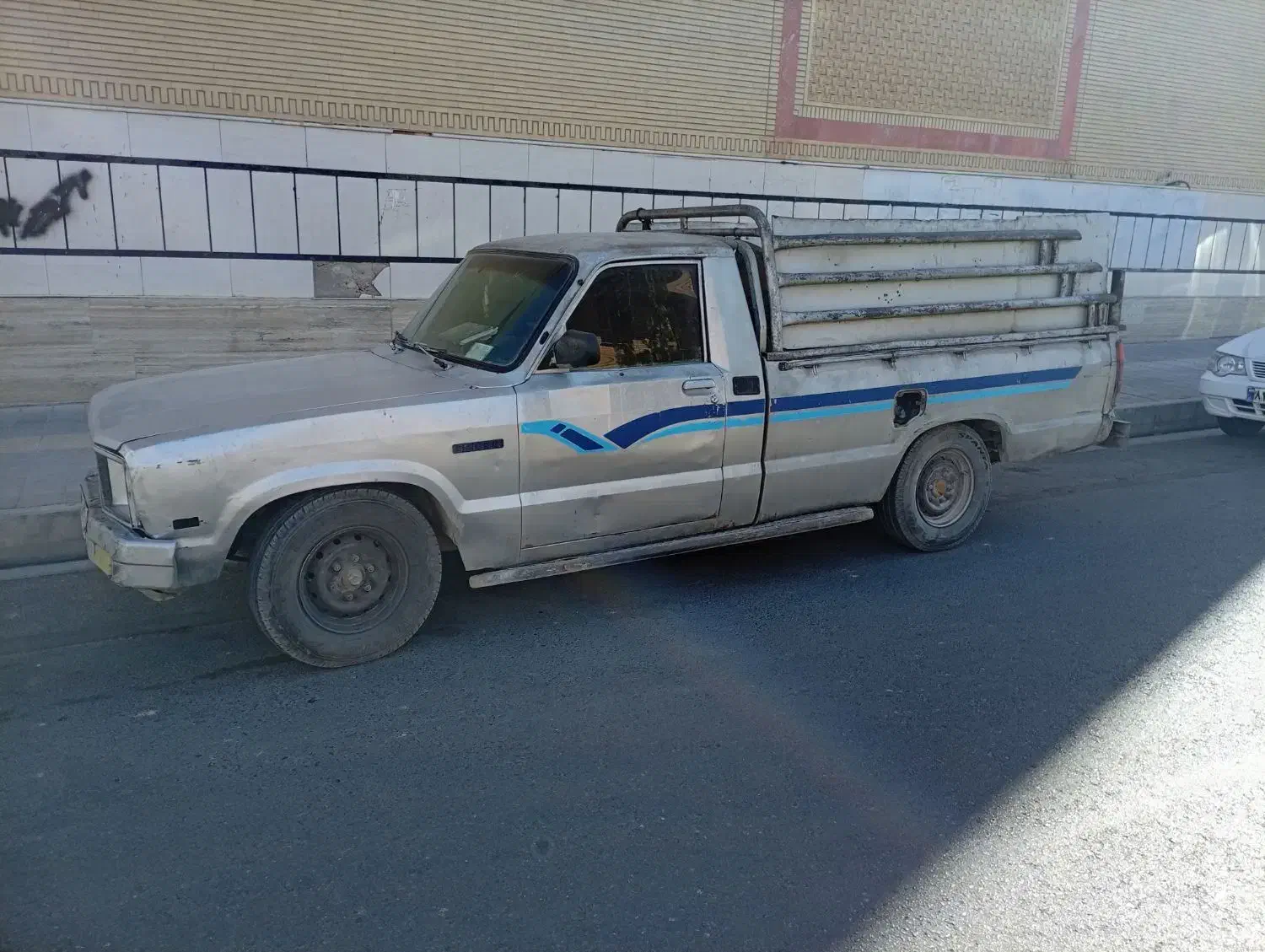 وانت مزدا 2000 تک کابین|خودرو سواری و وانت|قم, پردیسان|دیوار