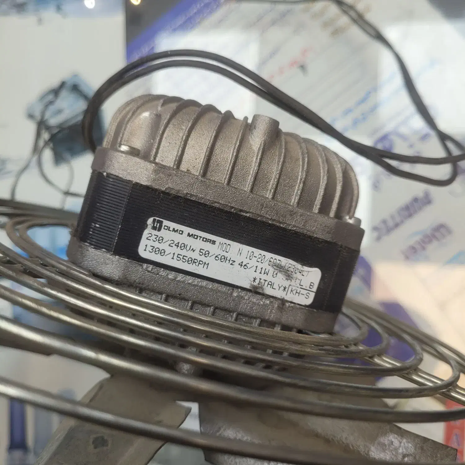 فن ۲۲۰ ولت یخچال صنعتی|یخچال و فریزر|تهران, فردوسی|دیوار