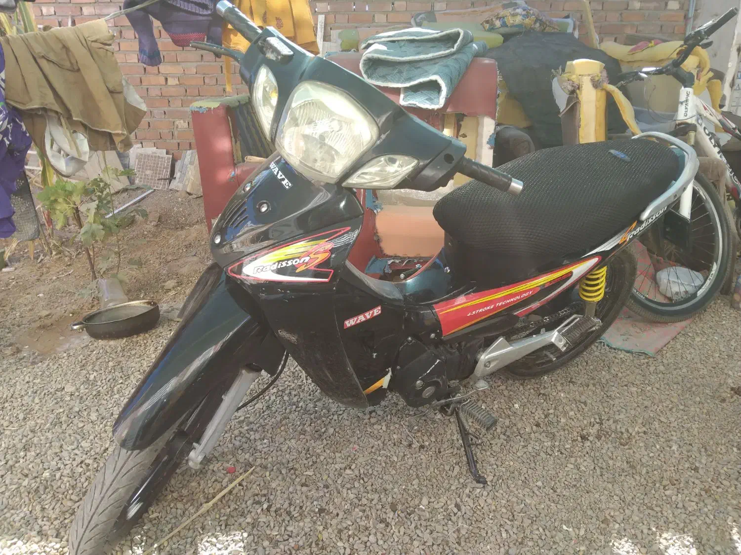 موتورسیکلت بیکلاچ کویر رادیسون ۱۲۵ccمدل ۹۰|موتورسیکلت|زرند, |دیوار