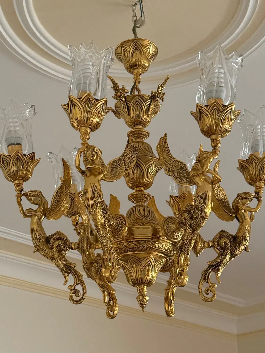 لوستر|لوستر و چراغ آویز|قم, بنیاد|دیوار