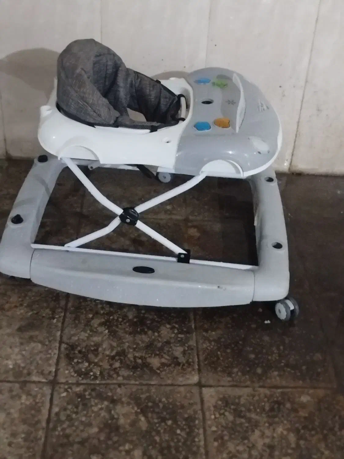 کالسکه بچه.میرغذا خوری.روروک.تخت کنار مادر|کالسکه و لوازم جانبی|جم, |دیوار