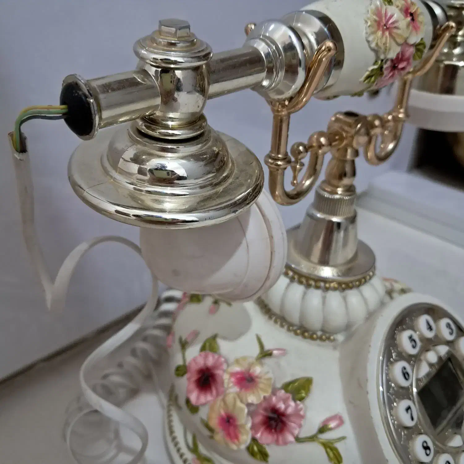 تلفن انتیک|تلفن رومیزی|خرم‌آباد, |دیوار