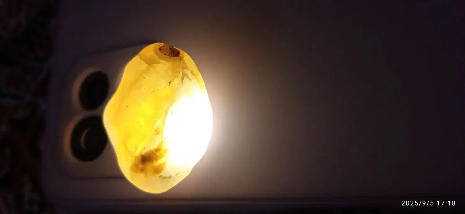 سنگ زیبا|کلکسیون اشیاء عتیقه|رشت, حومه رشت|دیوار