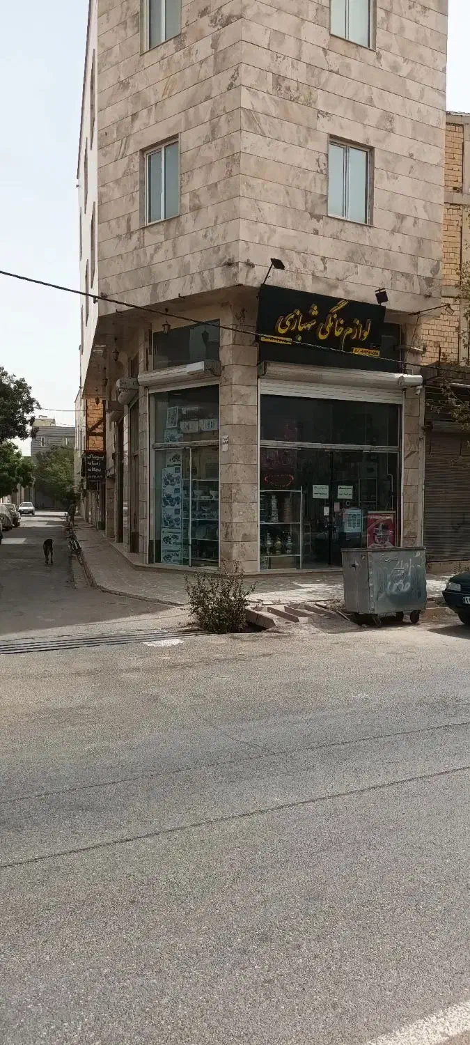 مغازه بلوار ولیعصر نصرت اباد ۱۴۰ متر با بلکن|اجارهٔ مغازه و غرفه|الوند, |دیوار