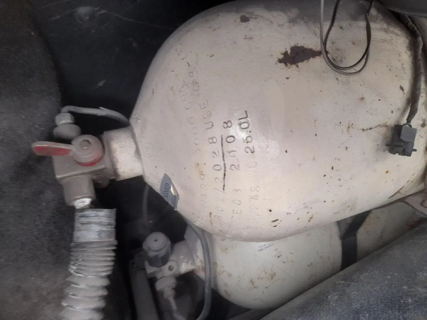 کپسولcng|قطعات یدکی و لوازم جانبی|رشت, حافظ آباد|دیوار