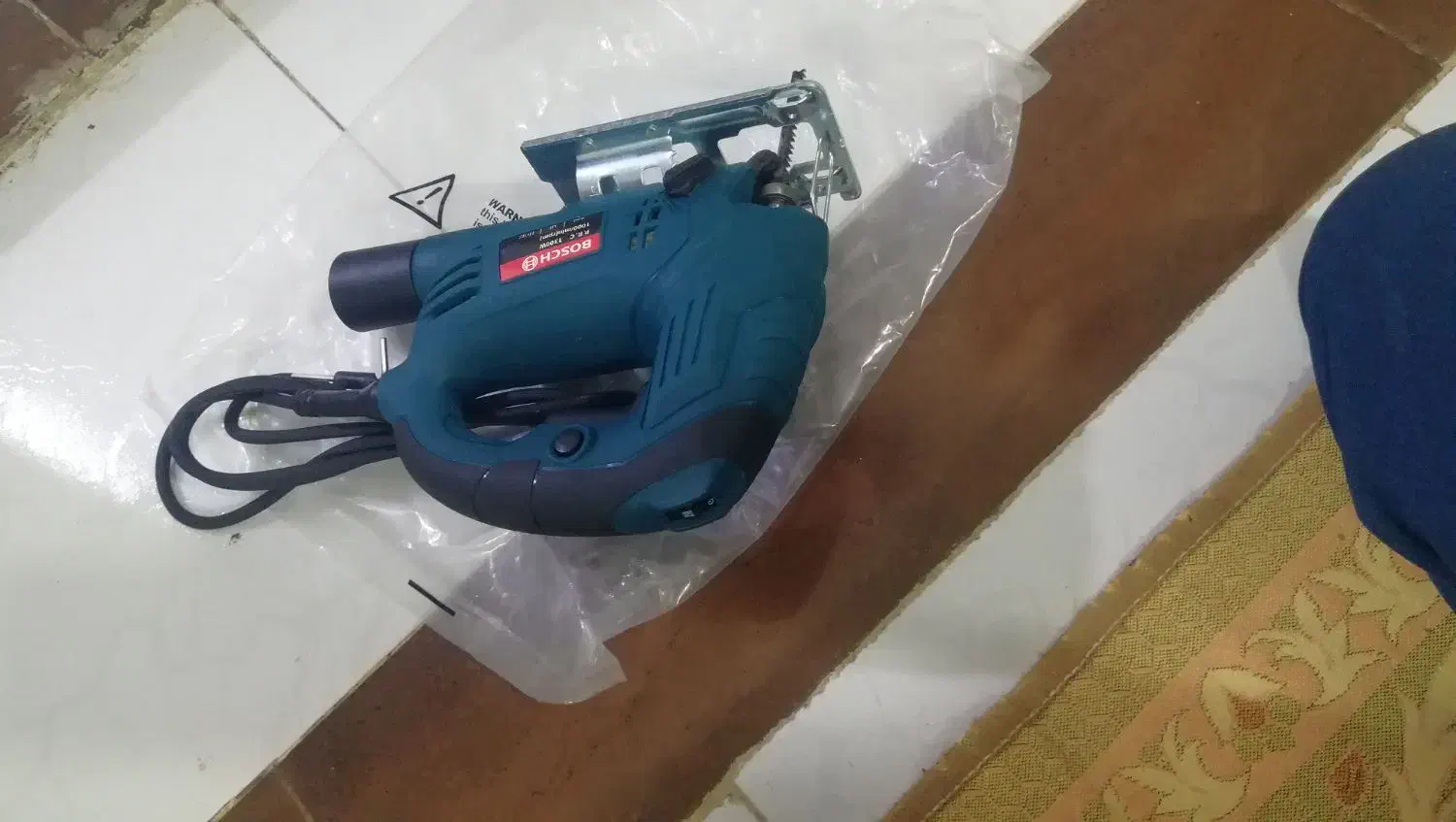 آره عمود بر یا اره چکشی بوش دیمردار بوش|ابزارآلات|گنبد کاووس, |دیوار