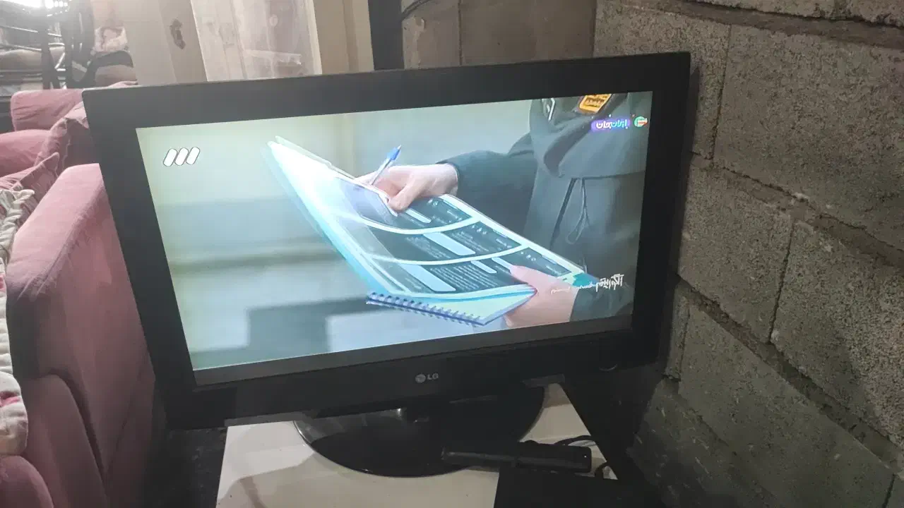 تلویزیون الجی اصل کره 32اینج درحدنونوبدون گیرنده|تلویزیون و پروژکتور|باسمنج, |دیوار