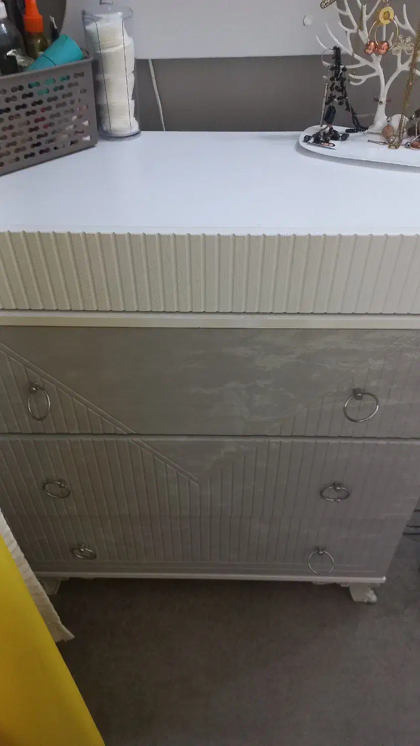 میز ارایش با اینه رینگ لایت با کشو مخفی|آرایشگاه و سالنهای زیبایی|معمولان, |دیوار