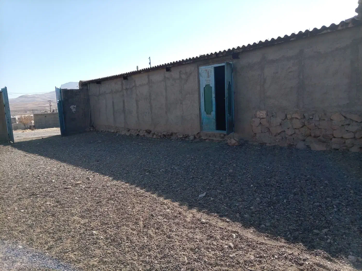 سوله|اجارهٔ دفتر صنعتی، کشاورزی، تجاری|باوله, |دیوار