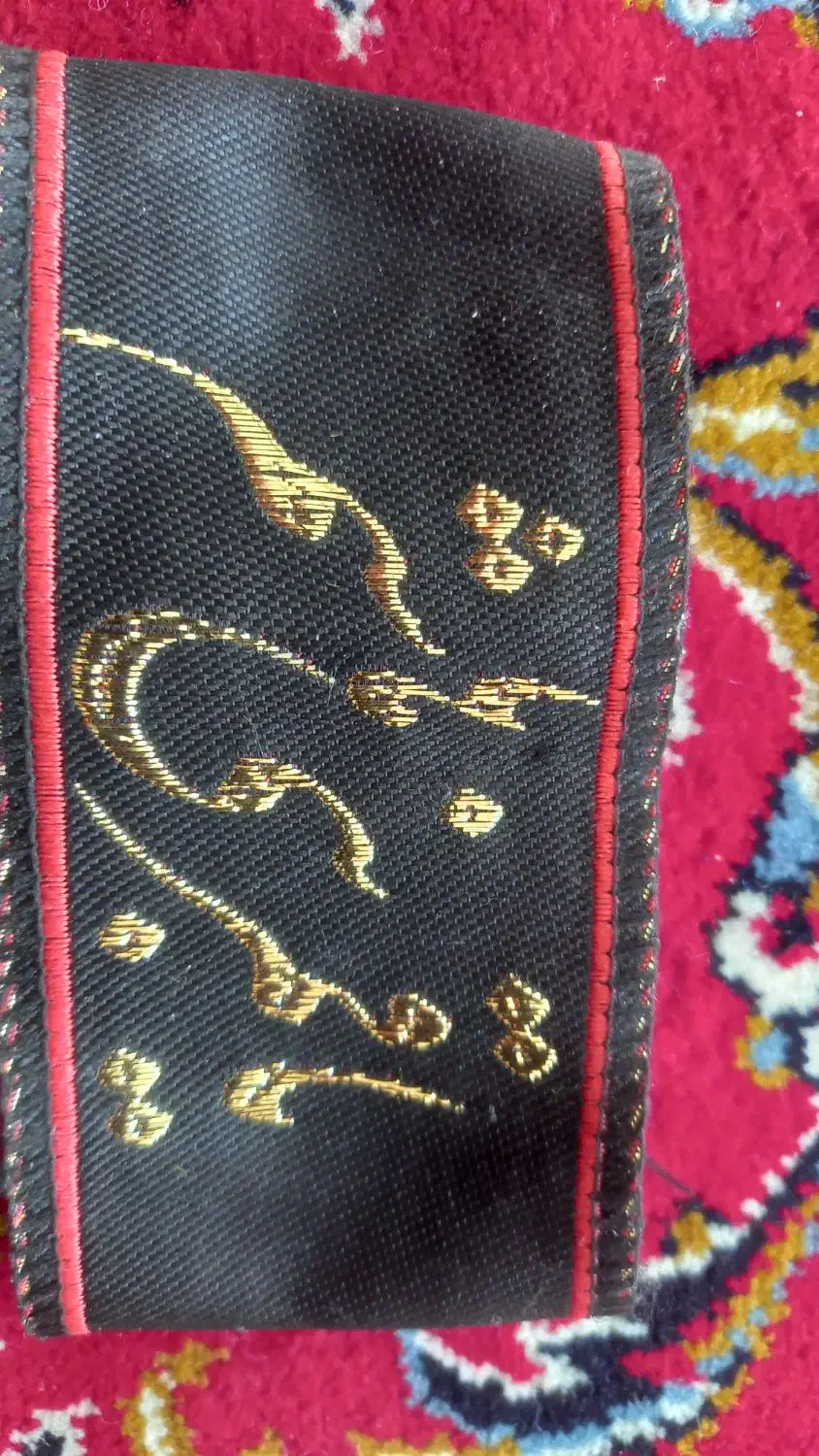 بازوبند مزین به نام قمر بنی هاشم|بدلیجات|اصفهان, تخت فولاد|دیوار